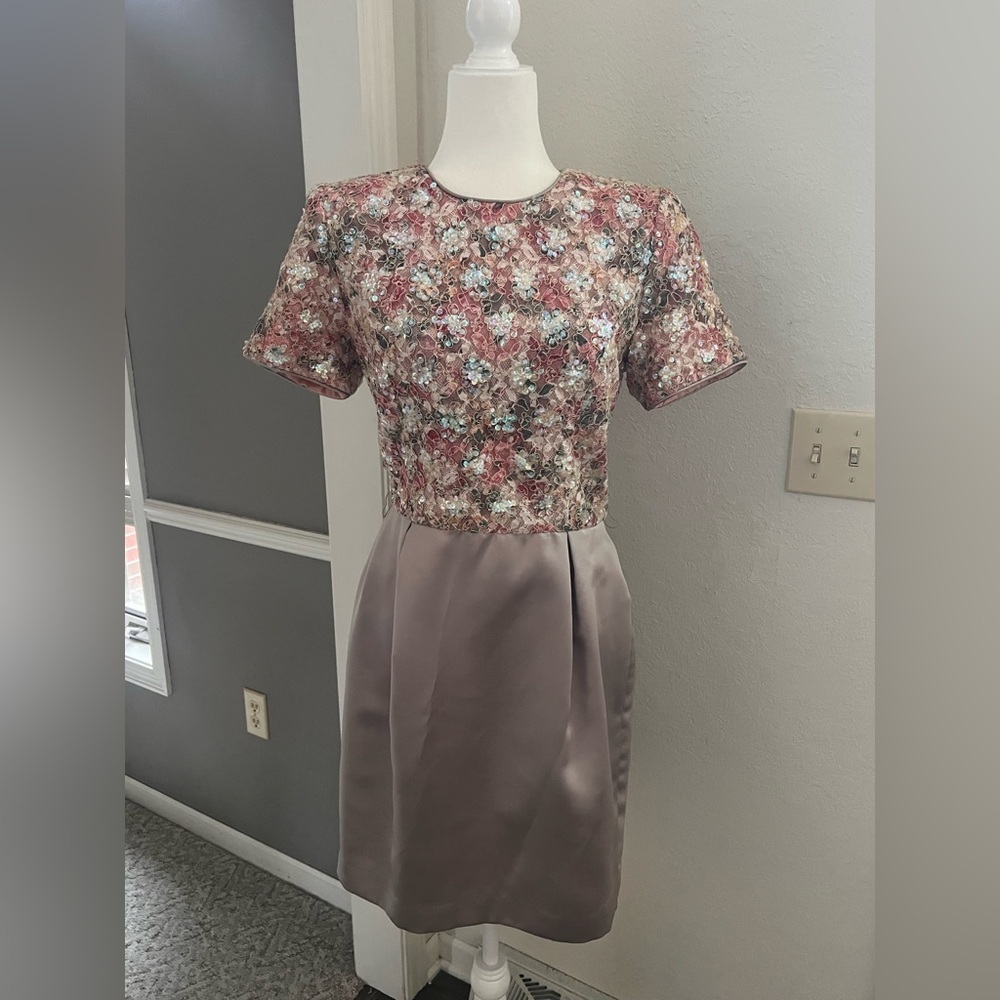 Vintage 80s/90s Jonathan Tait Beaded Lace Cocktail Dress Made in USA Size 10